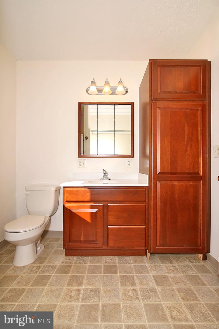 529 Harrison Property Photo 25