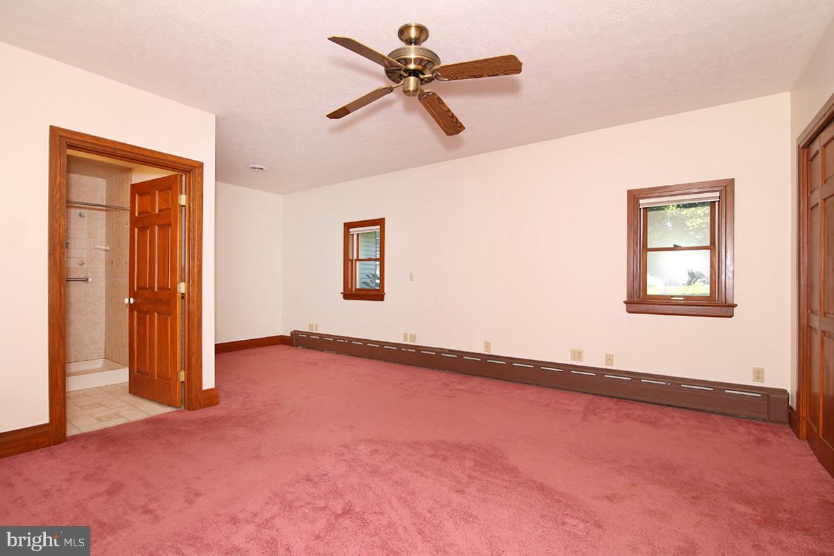 529 Harrison Property Photo 26