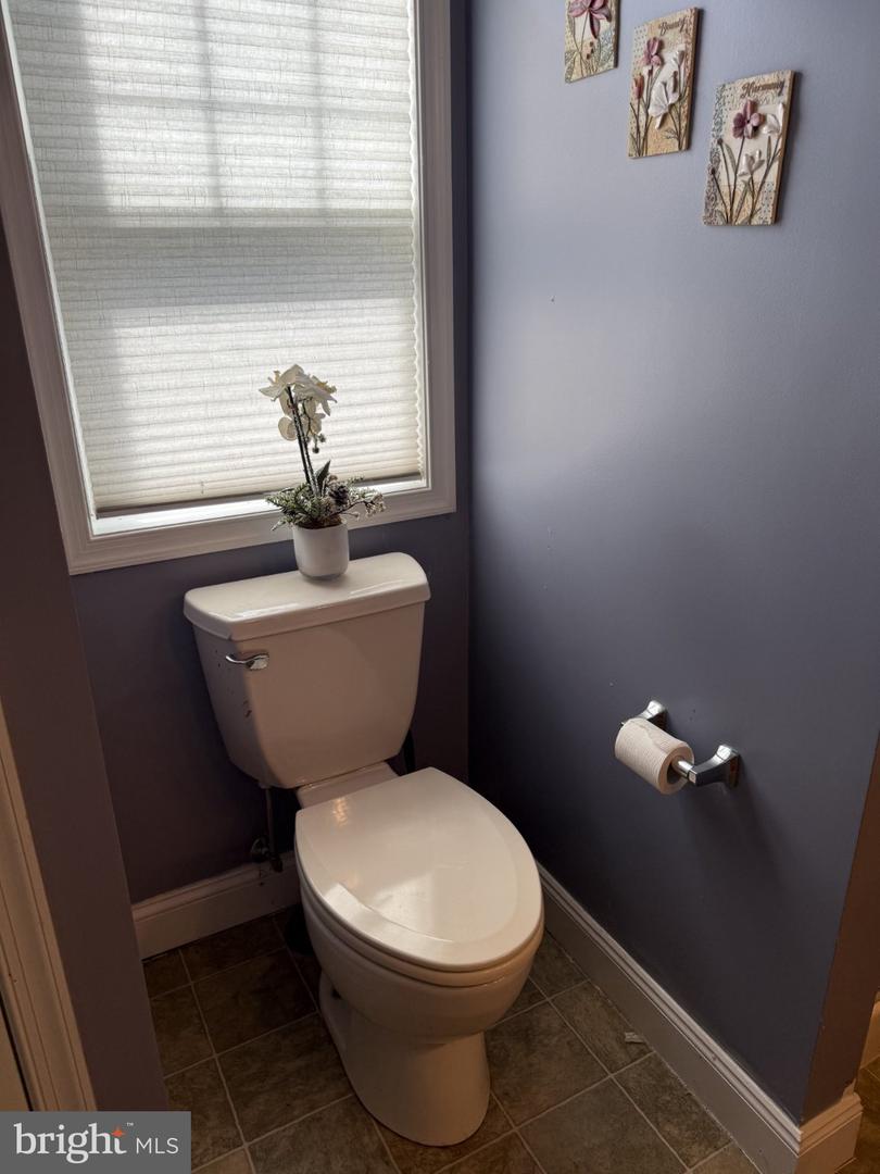 1025 Alden Way Property Photo 20