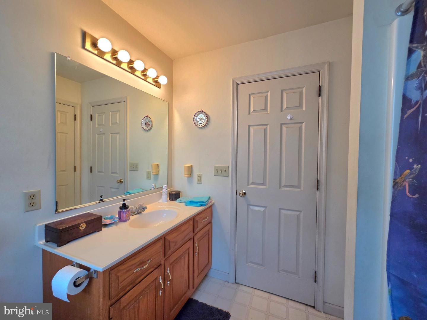 200 Irene Dr Property Photo 42