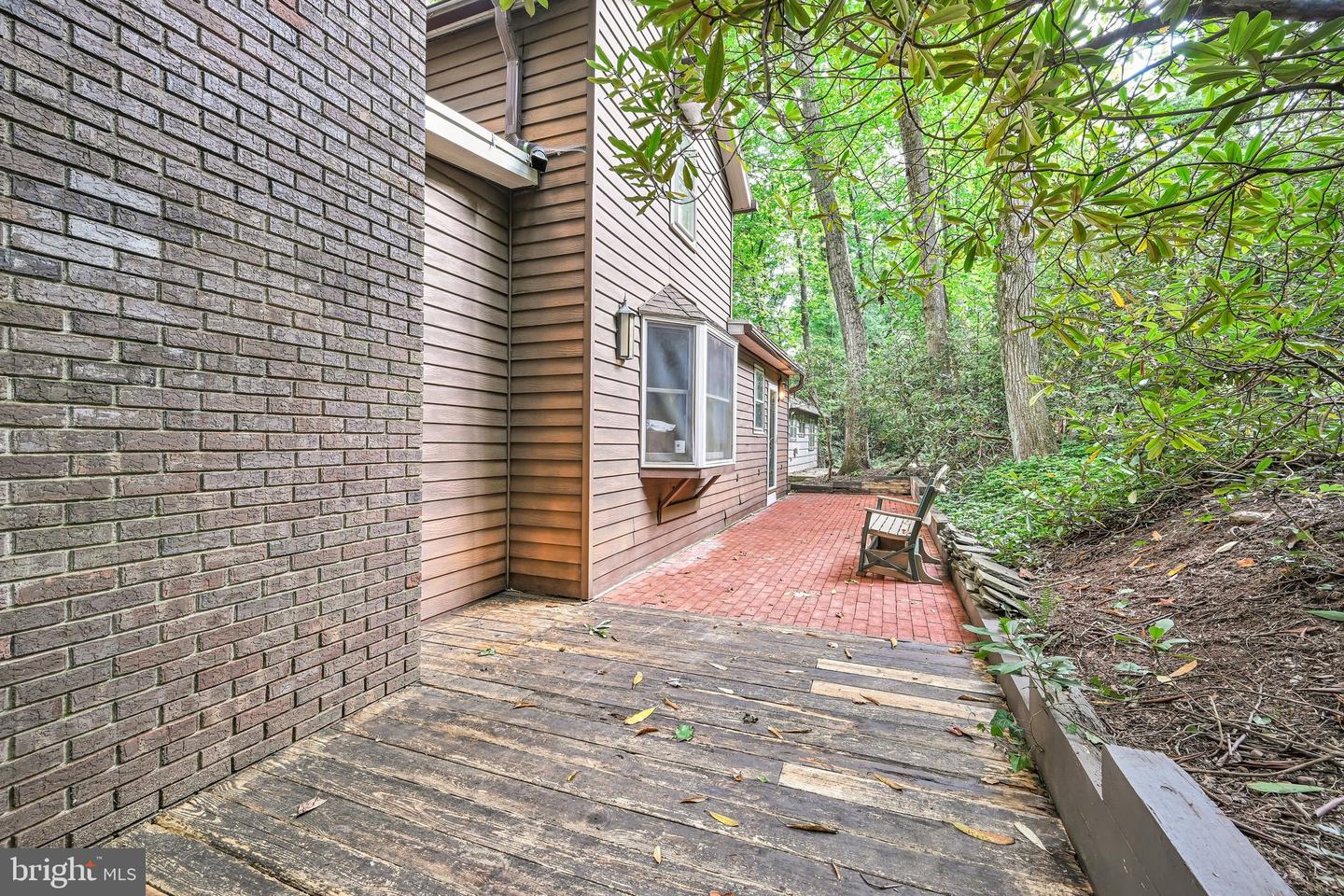 410 Yale Ave Property Photo 49