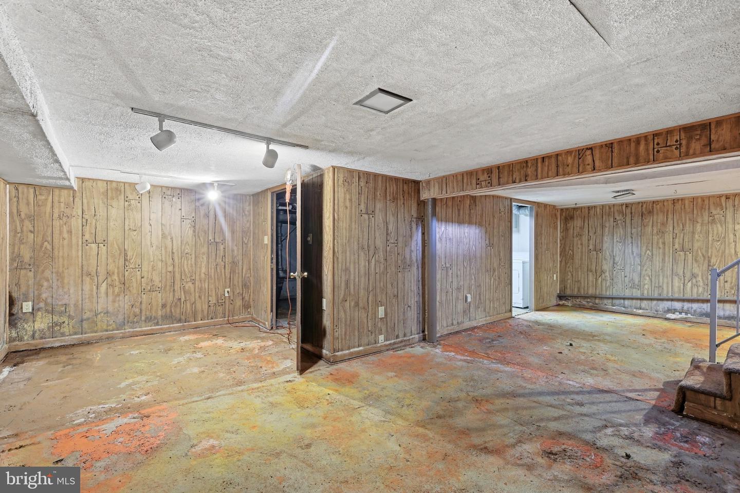 2124 Church St Property Photo 22
