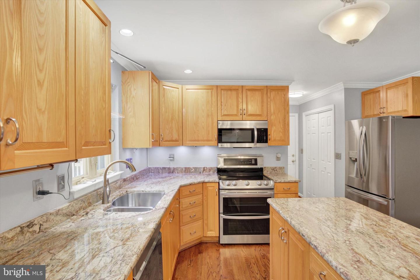 1140 Hetrick Ave Property Photo 11