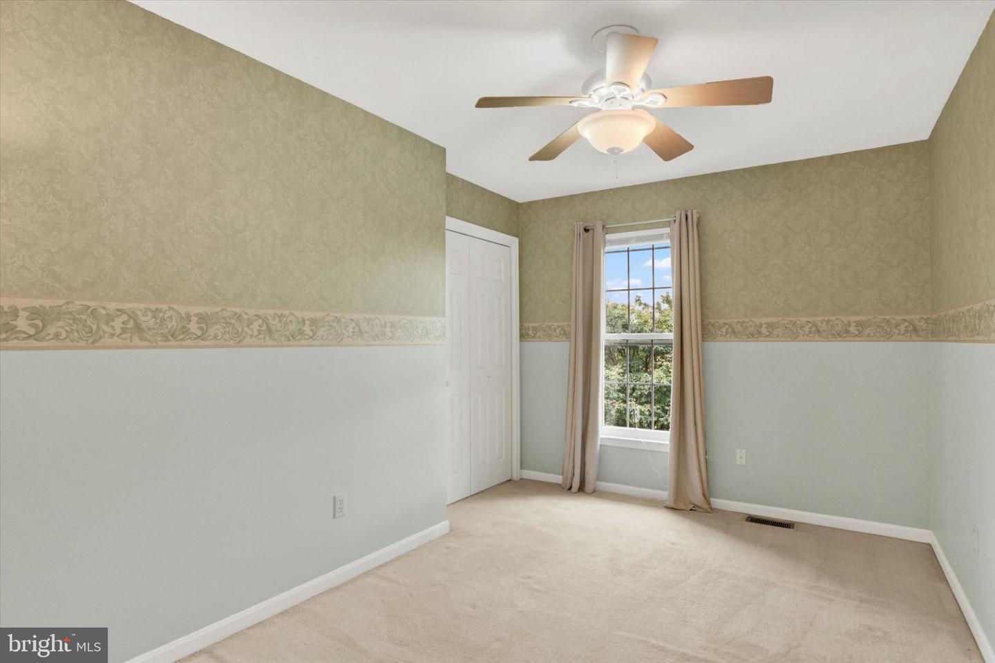 1140 Hetrick Ave Property Photo 15