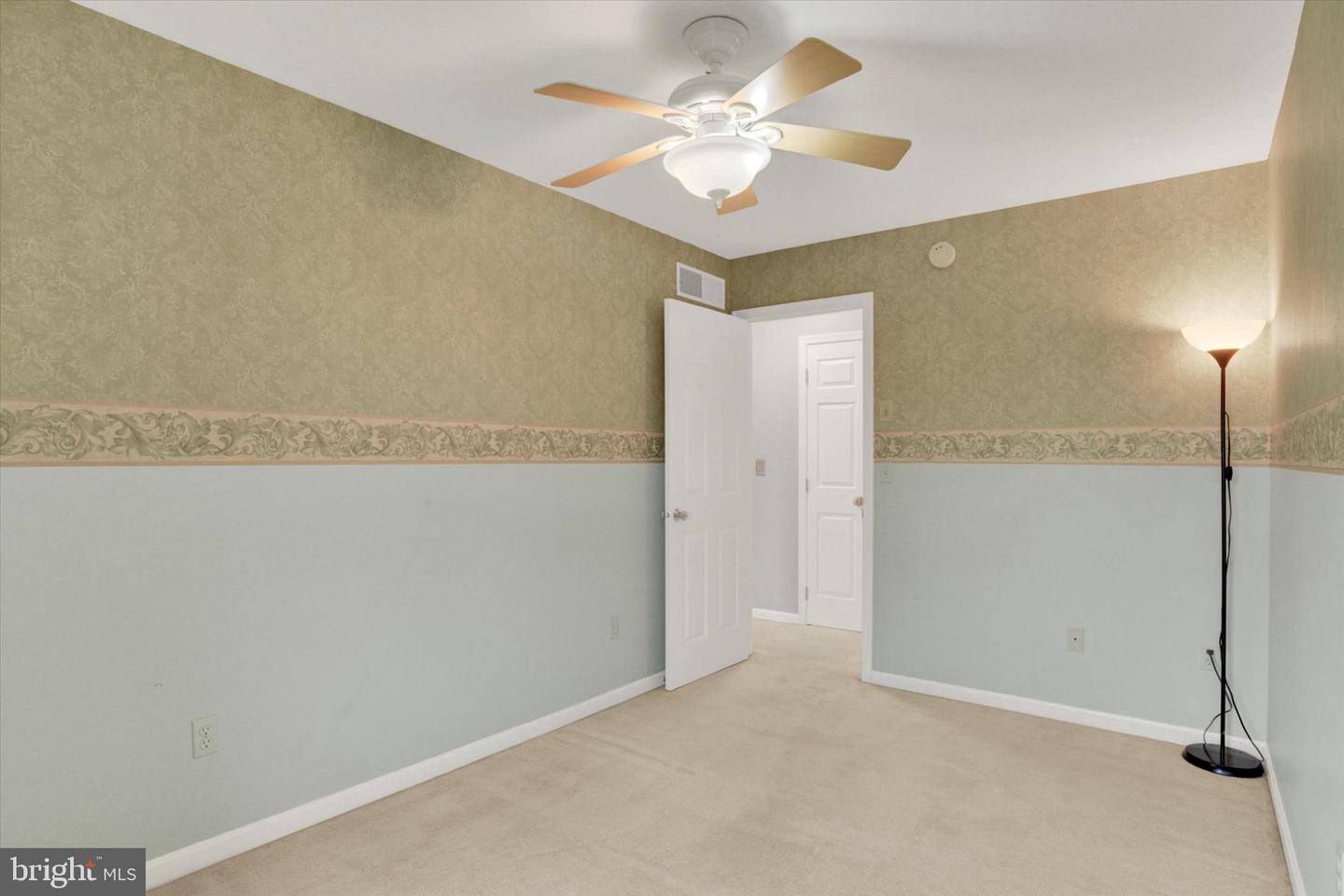 1140 Hetrick Ave Property Photo 16