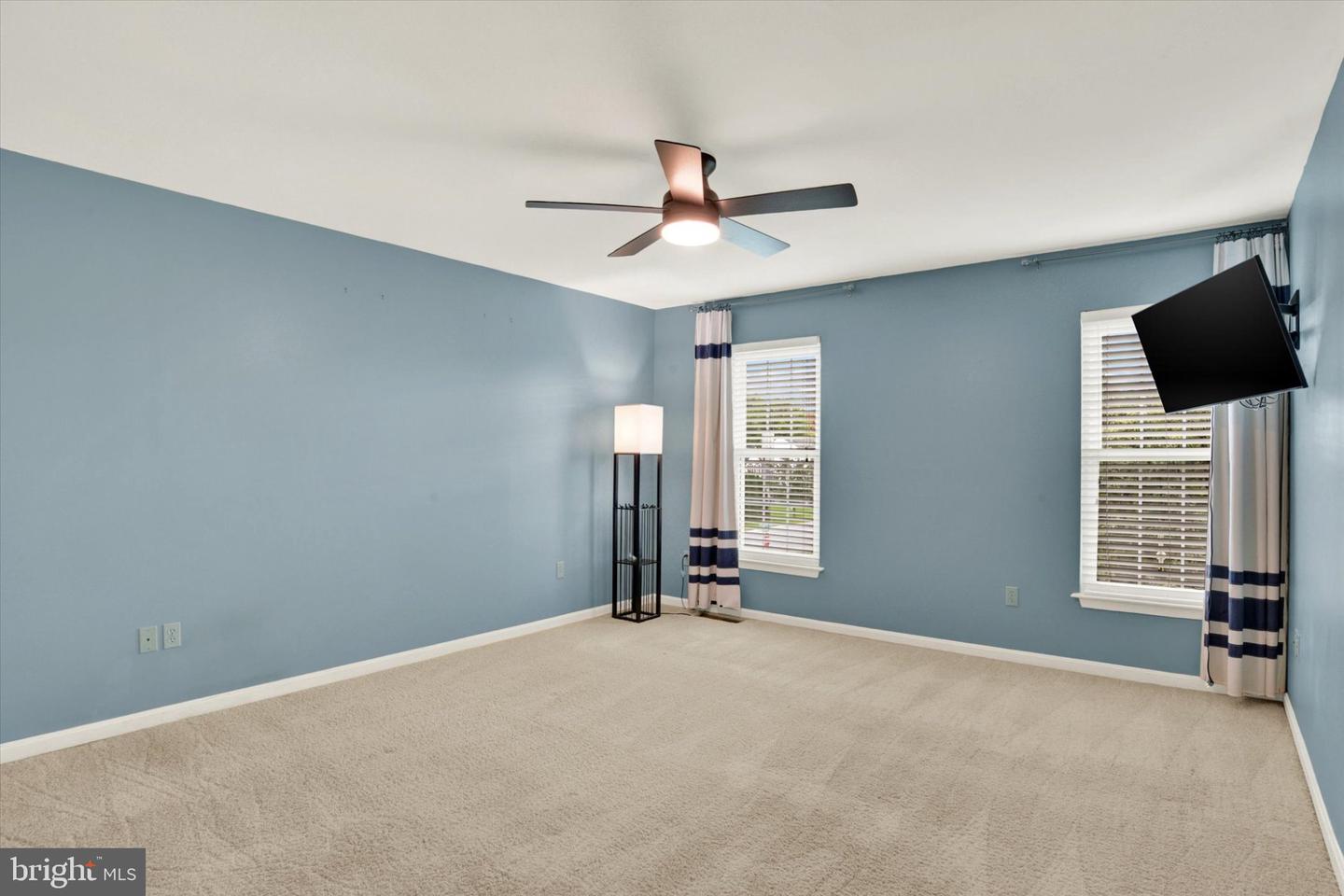 1140 Hetrick Ave Property Photo 22