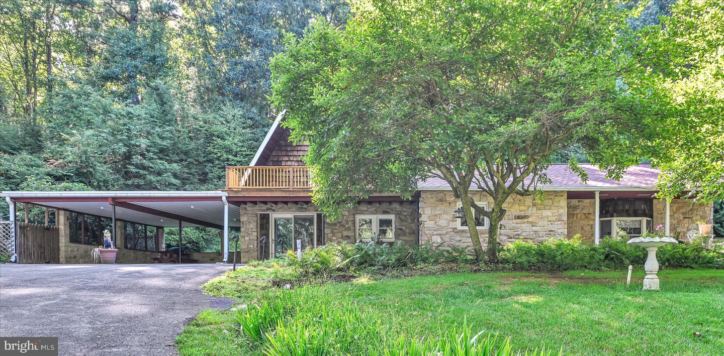 200 Ridge Rd Property Photo 1