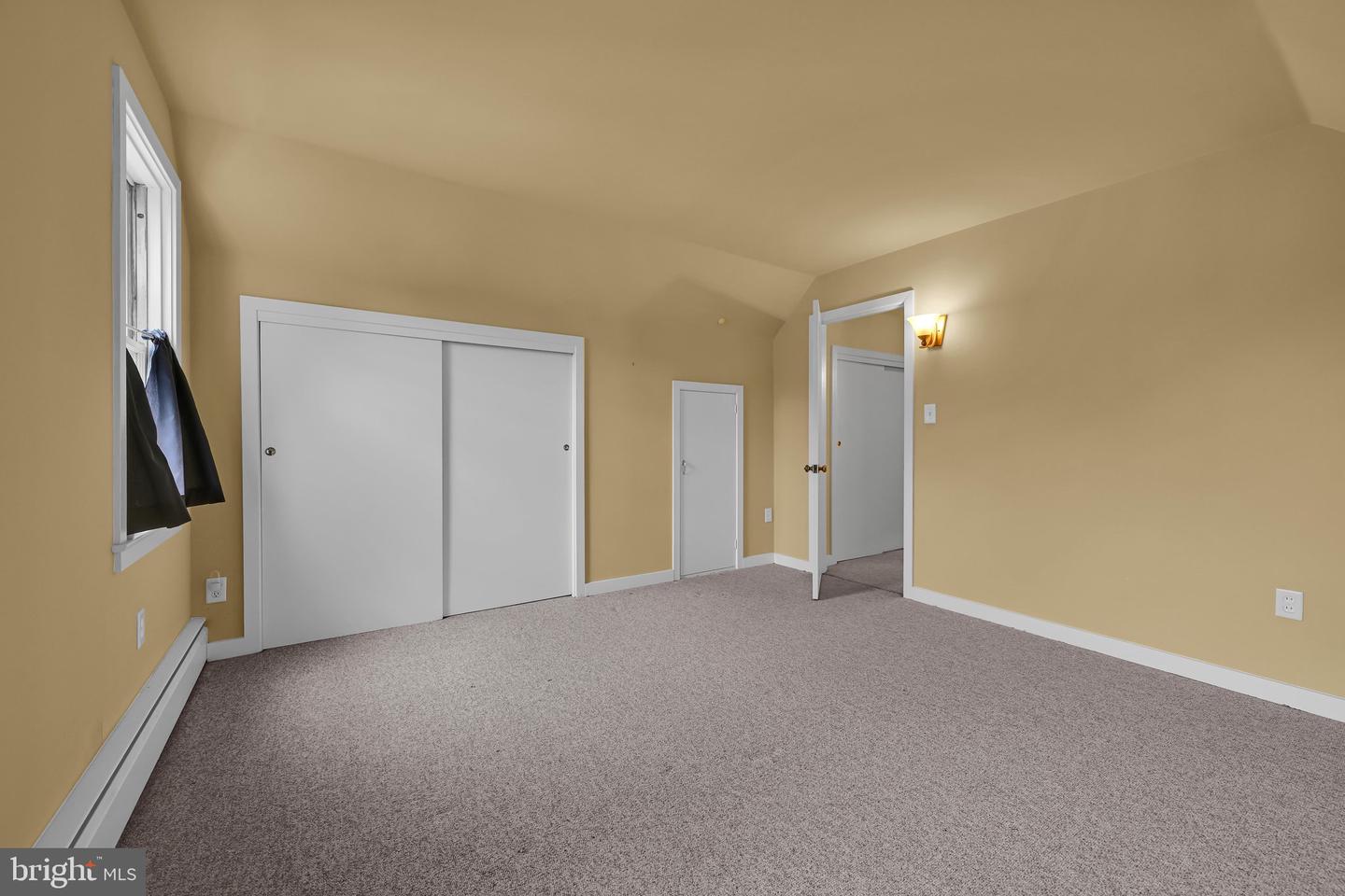 3 E High St Property Photo 38