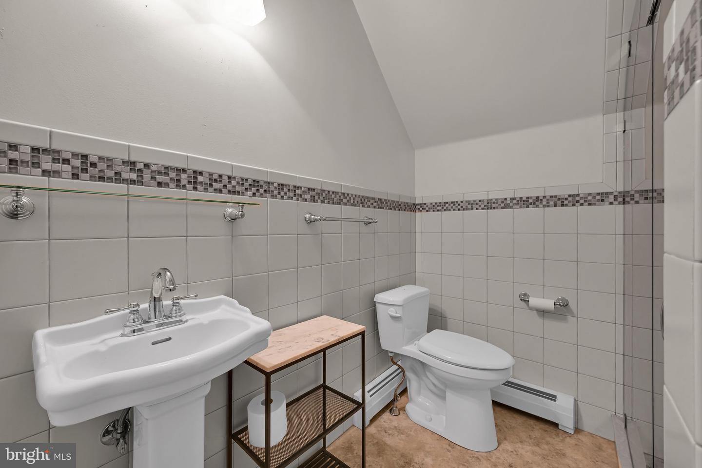 3 E High St Property Photo 41