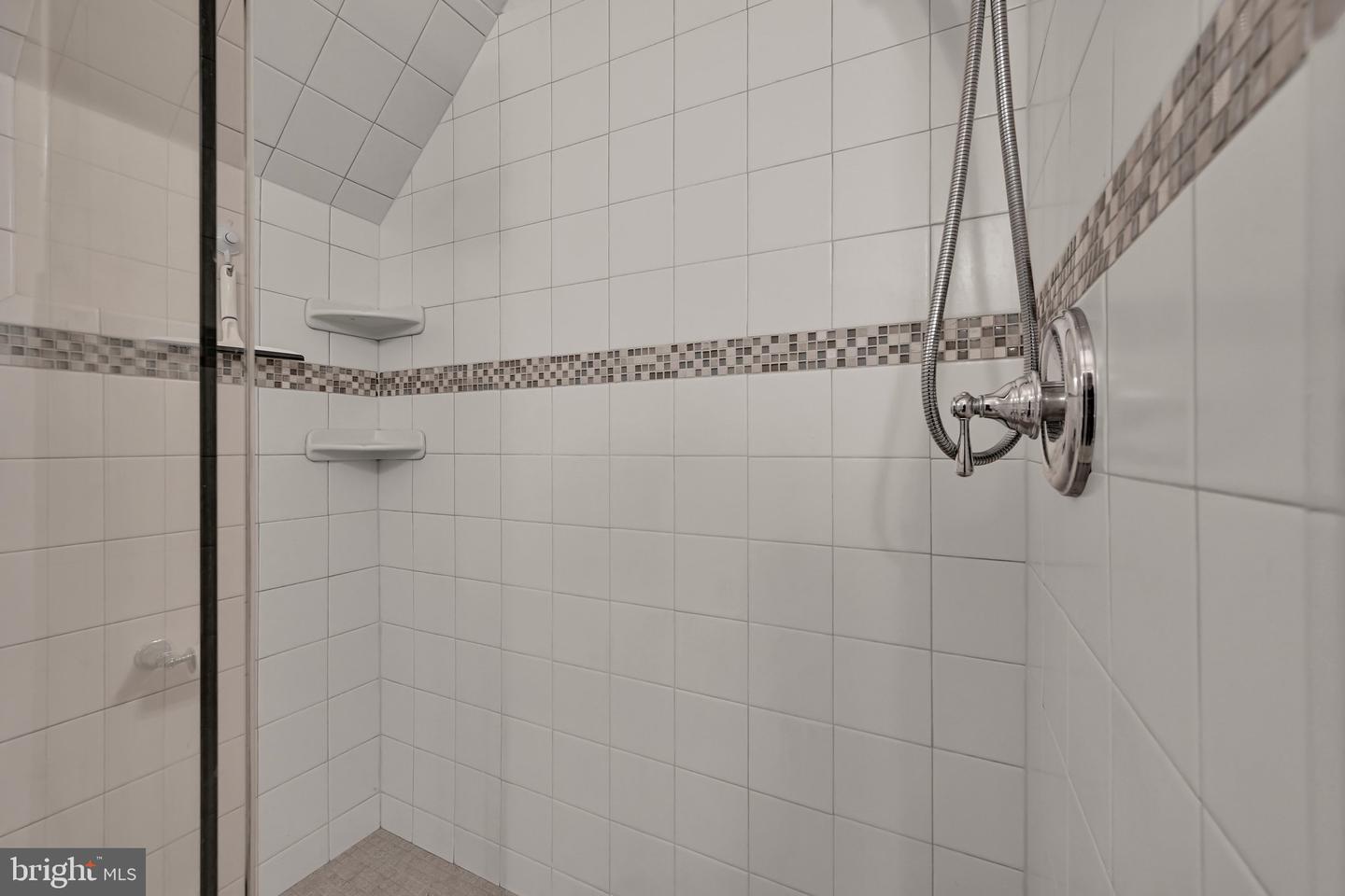 3 E High St Property Photo 42
