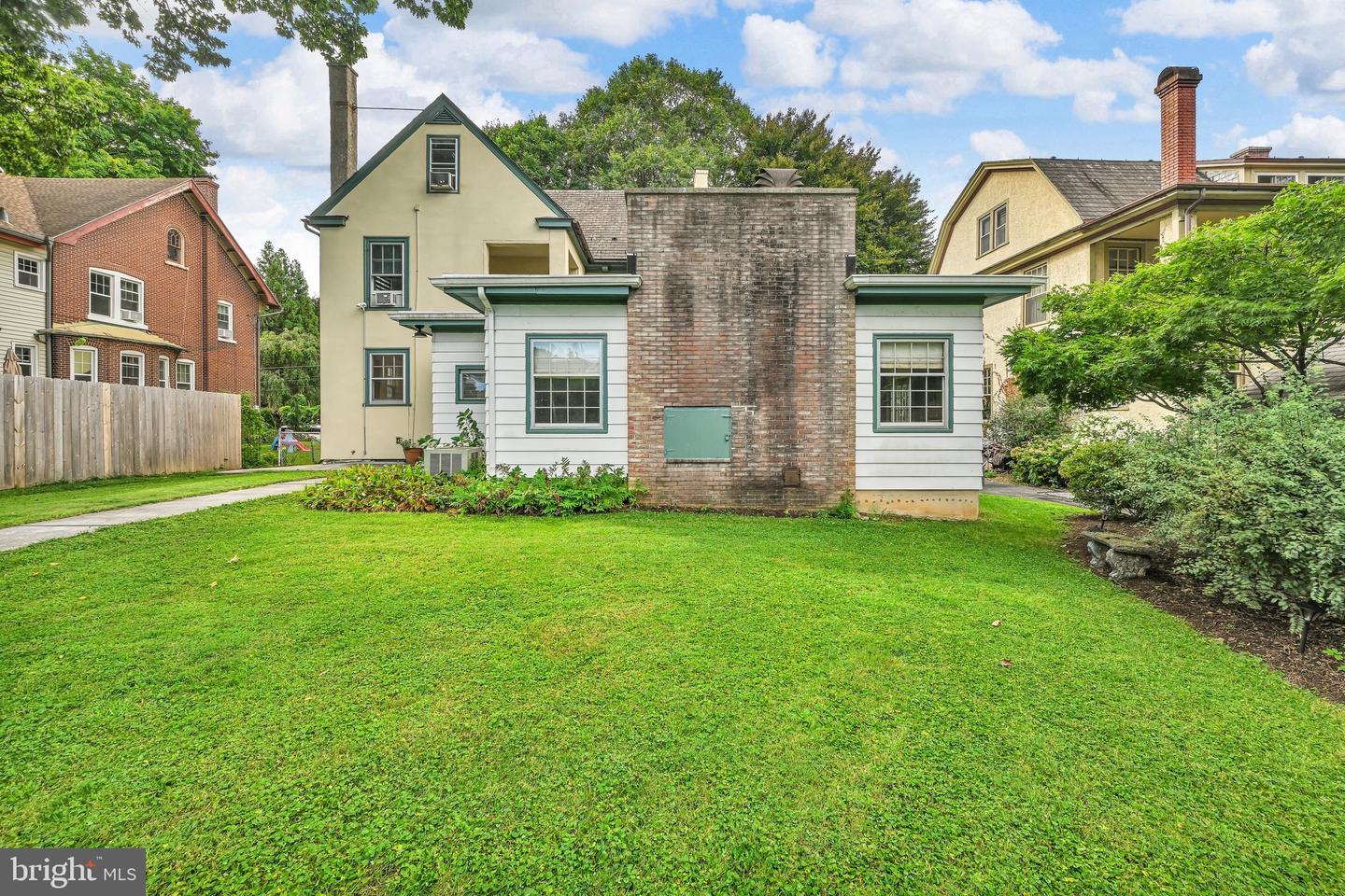3 E High St Property Photo 46
