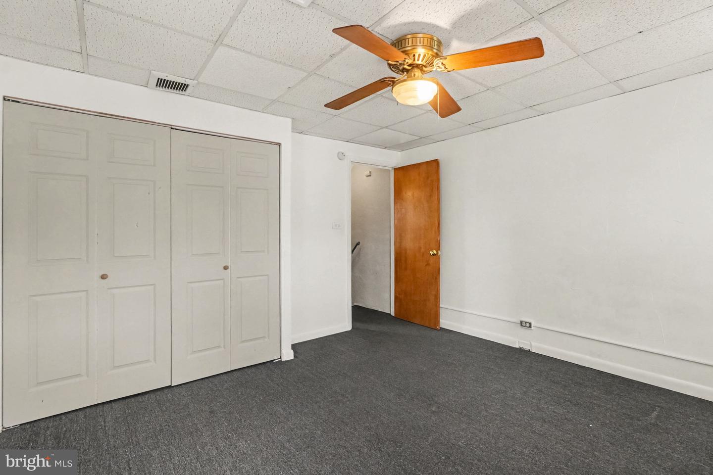 338 E Guilford St Property Photo 17