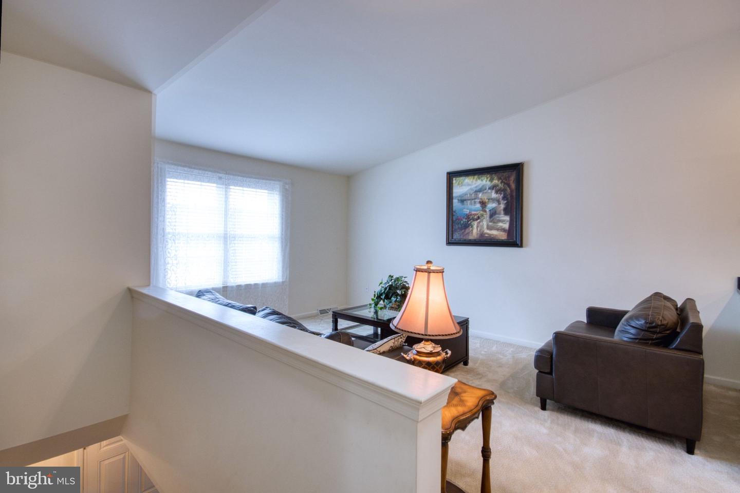 114 Twin Creeks Dr Property Photo 11