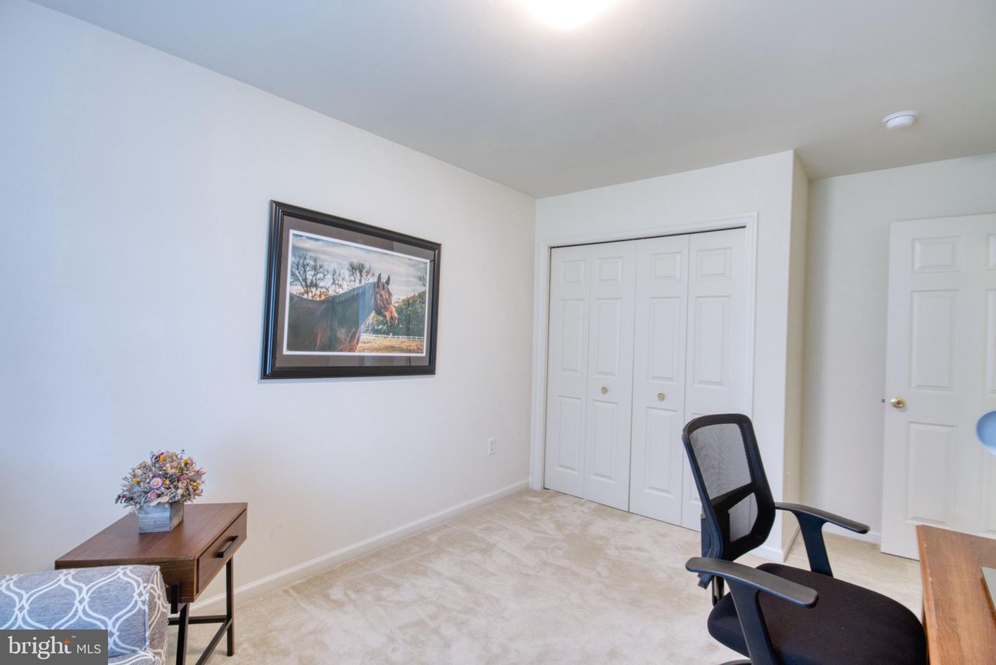 114 Twin Creeks Dr Property Photo 29
