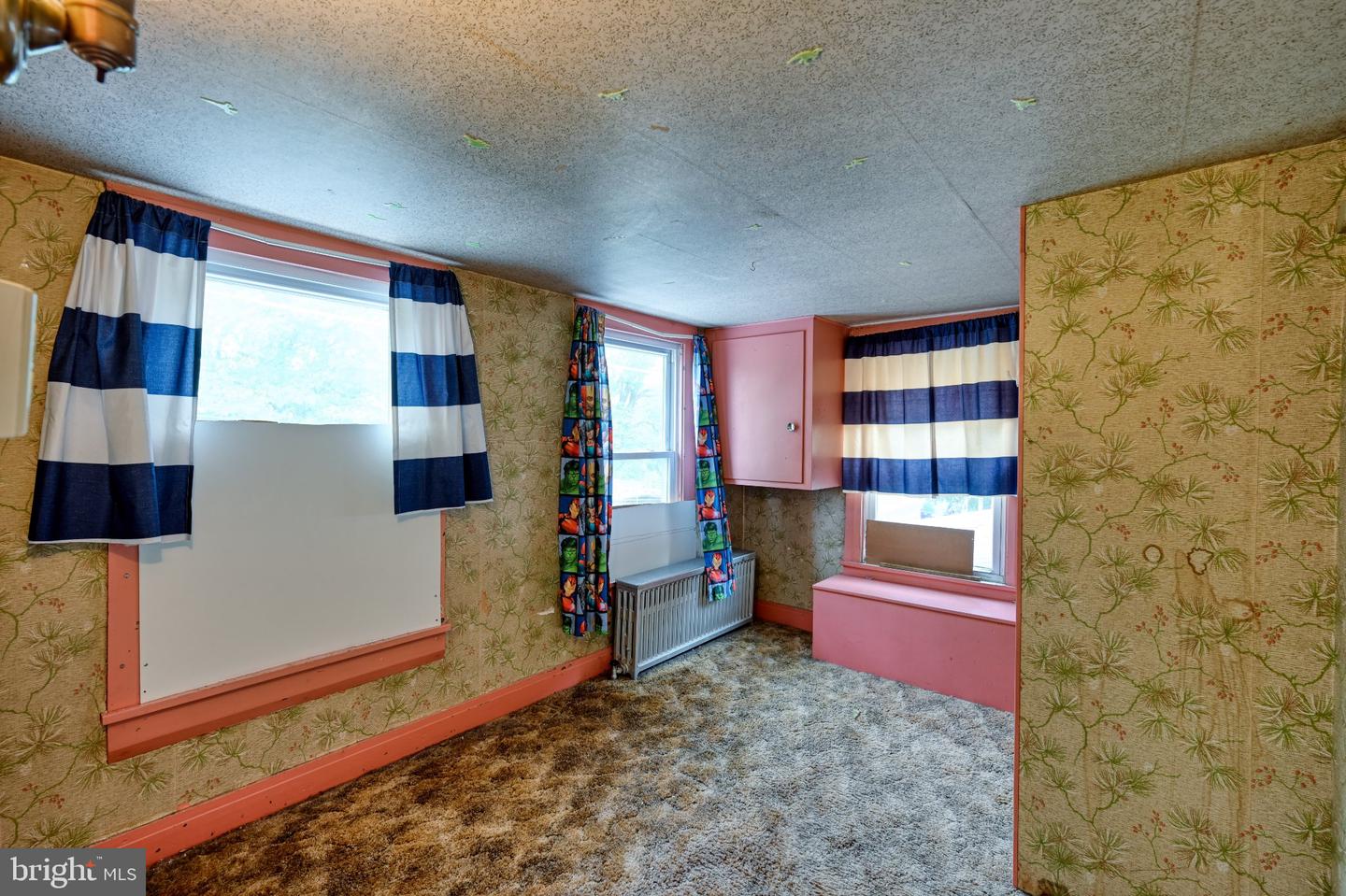 528 S Railroad St Property Photo 19