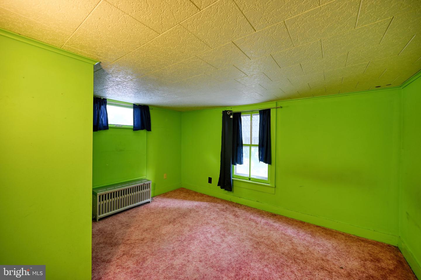 528 S Railroad St Property Photo 23