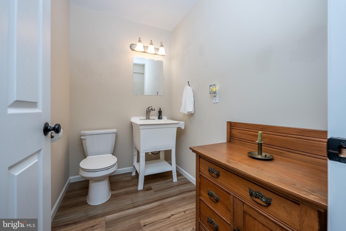 761 Fieldstone Dr Property Photo 40