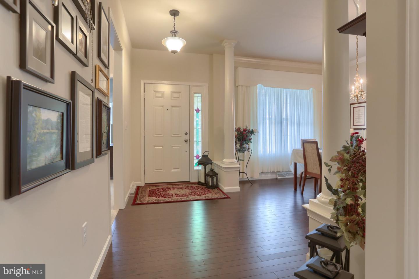 1819 Fieldcrest Rd Property Photo 5