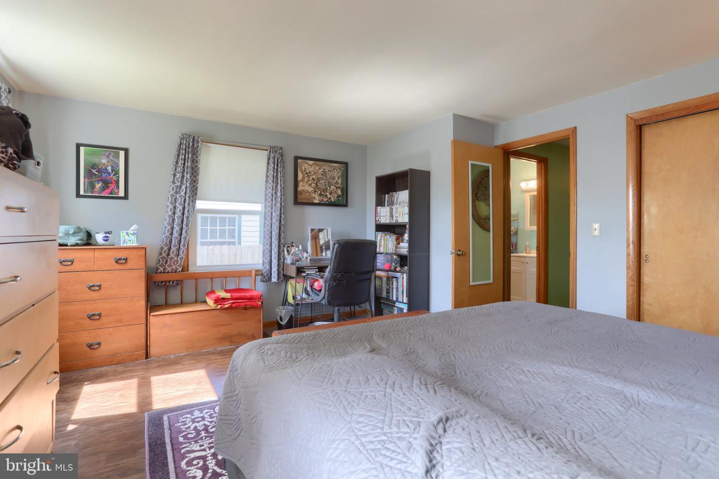 105 Locust St Property Photo 32