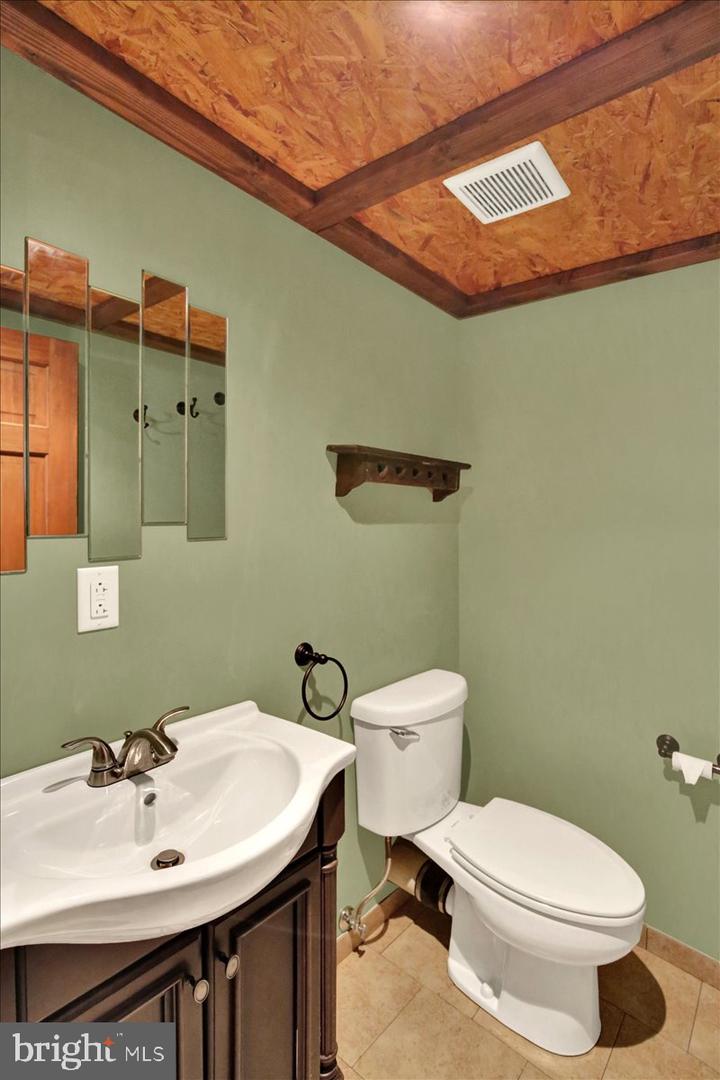 124 Treeline Dr Property Photo 25