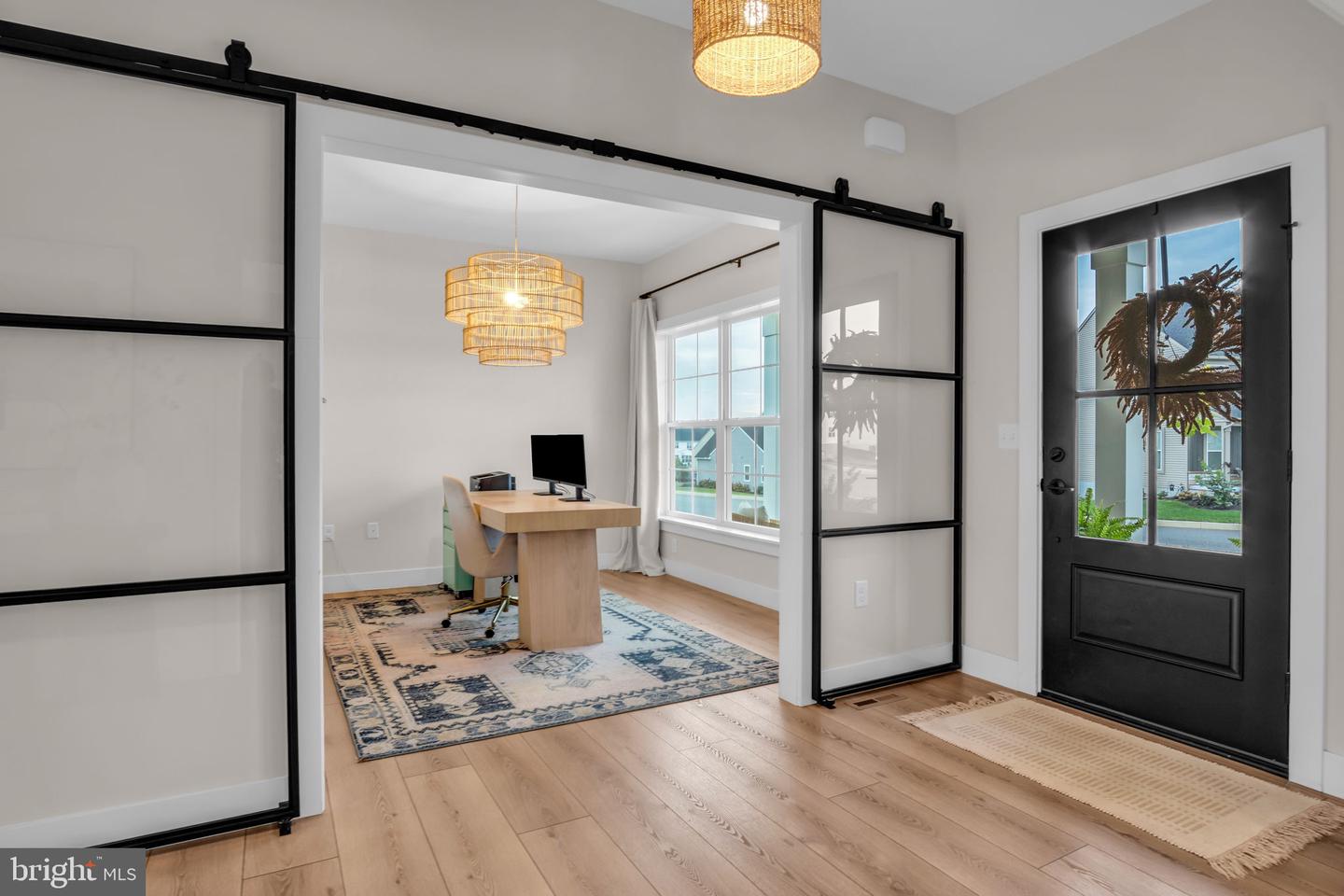 633 Sunset Blvd Property Photo 14