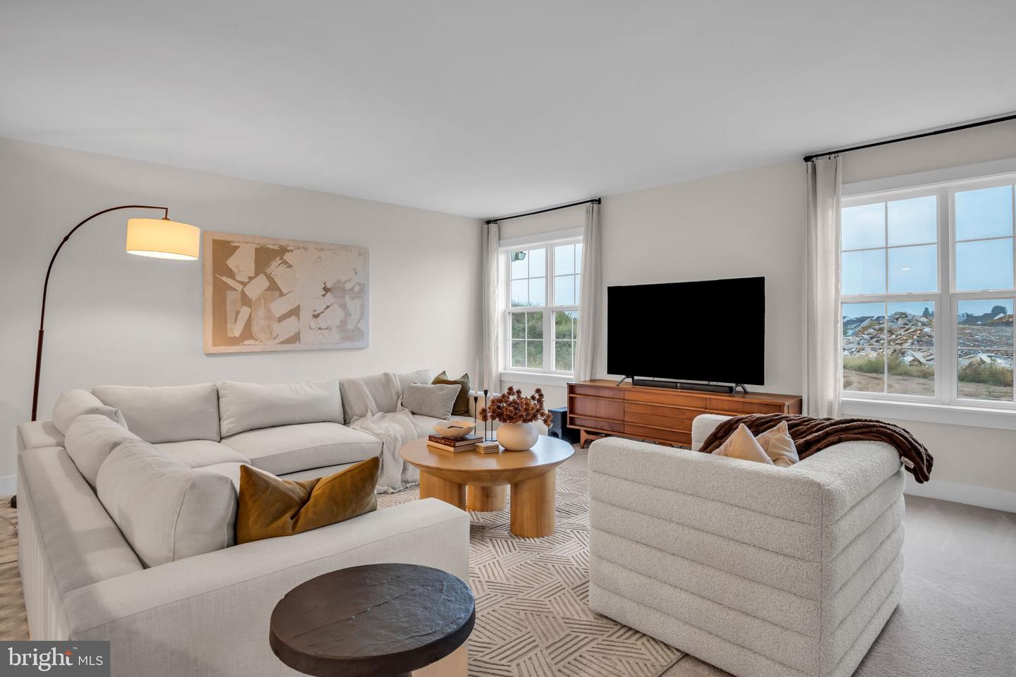 633 Sunset Blvd Property Photo 18