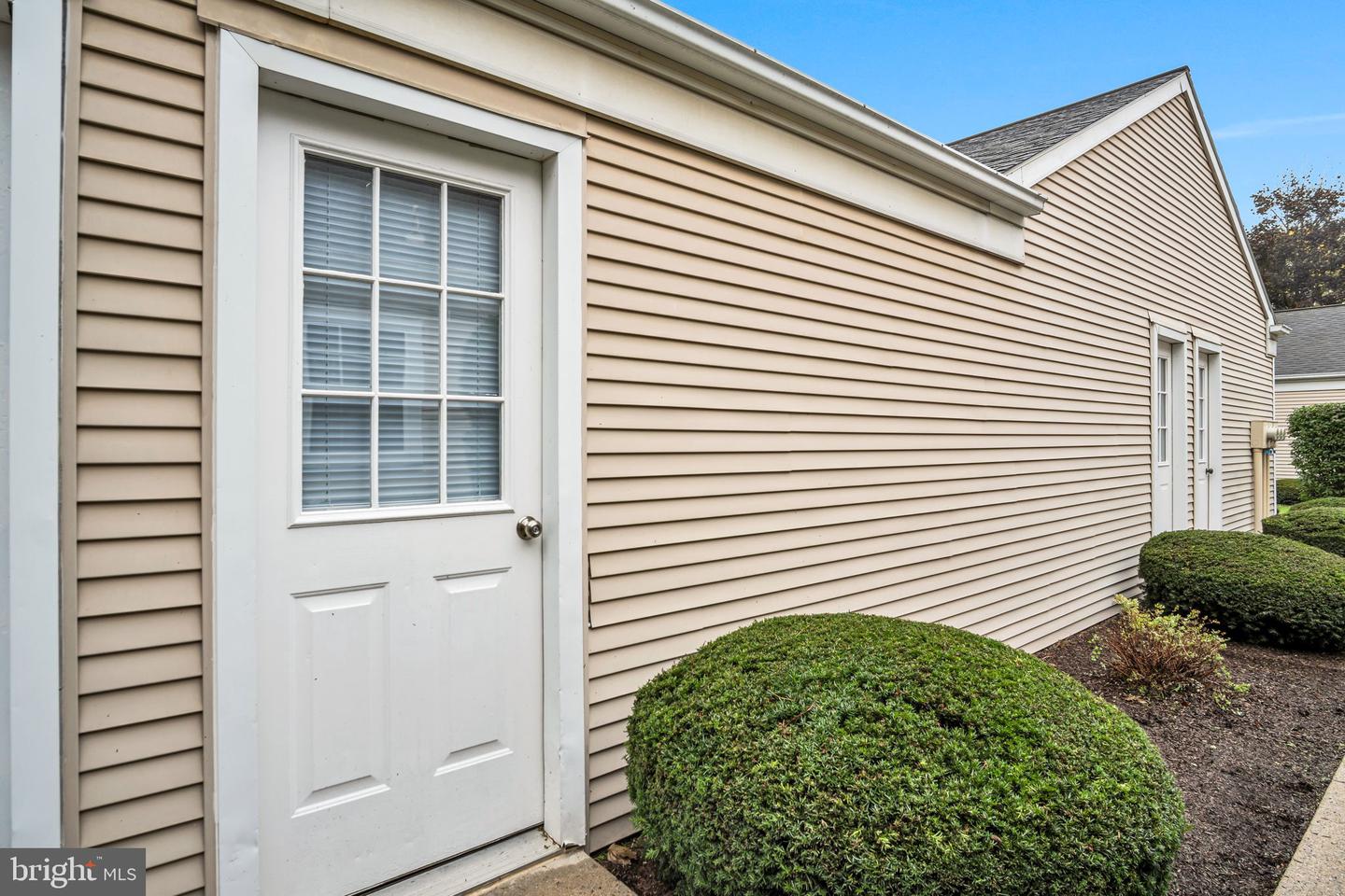 1102 Cambridge Ct Property Photo 22