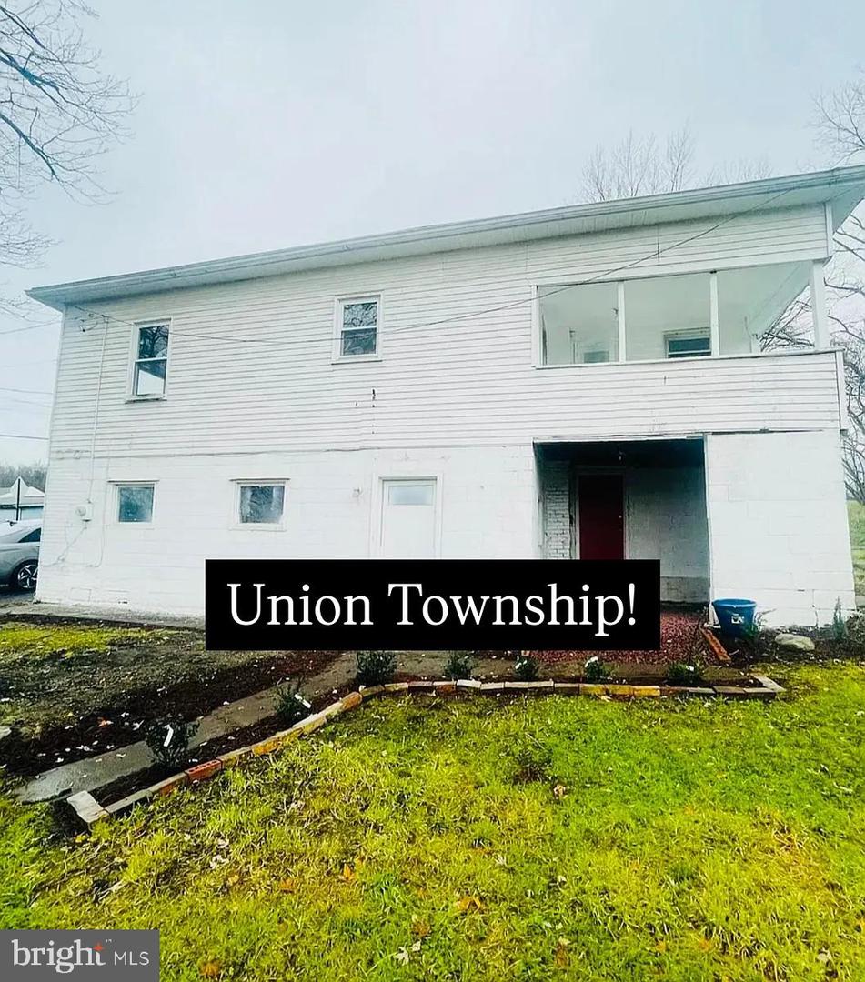 344 Smithfield St Property Photo 1