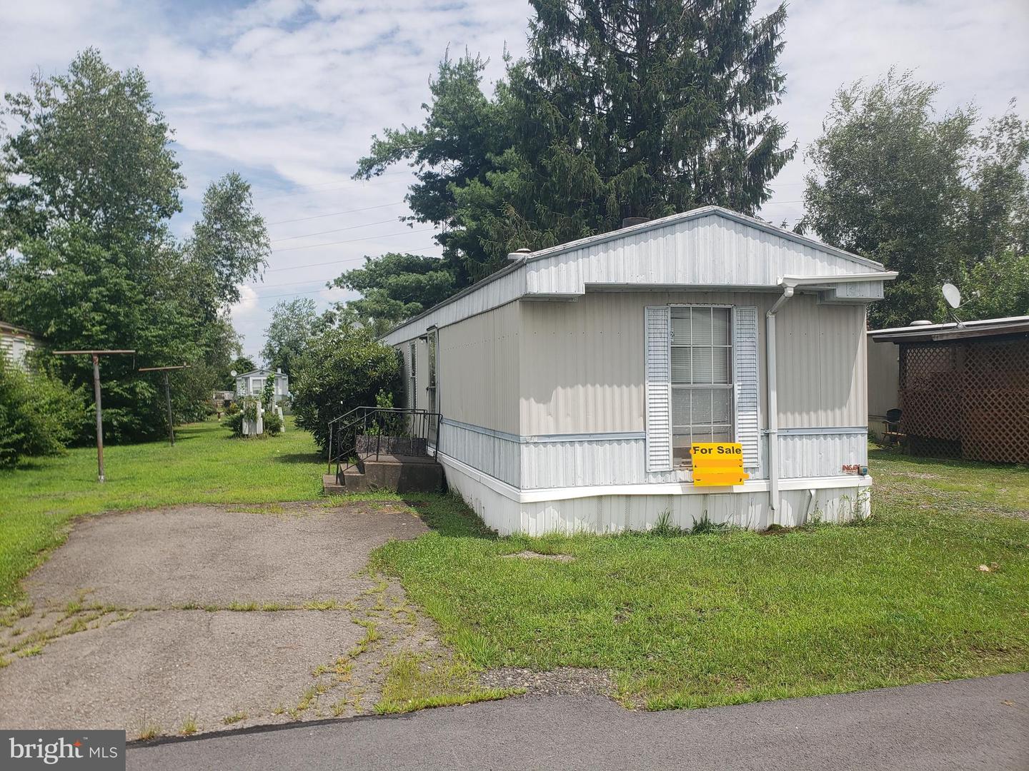 162 BIRCHWOOD VILLAGE ESTS
