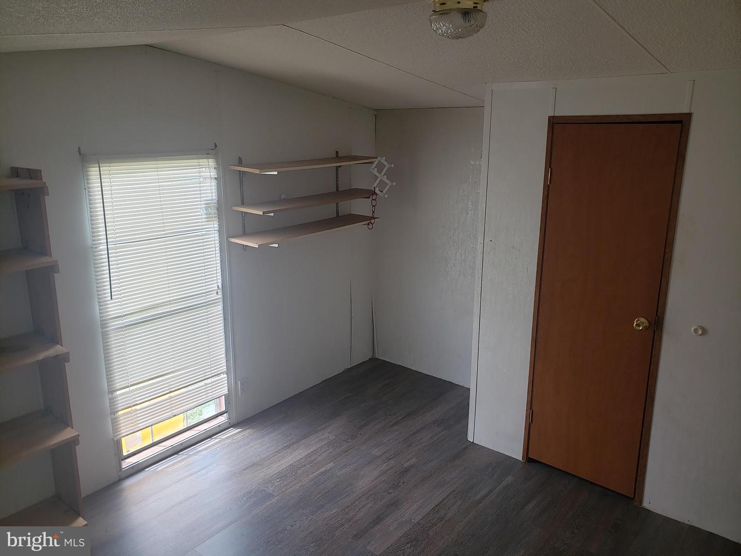 162 Birchwood Village Ests Property Photo 8