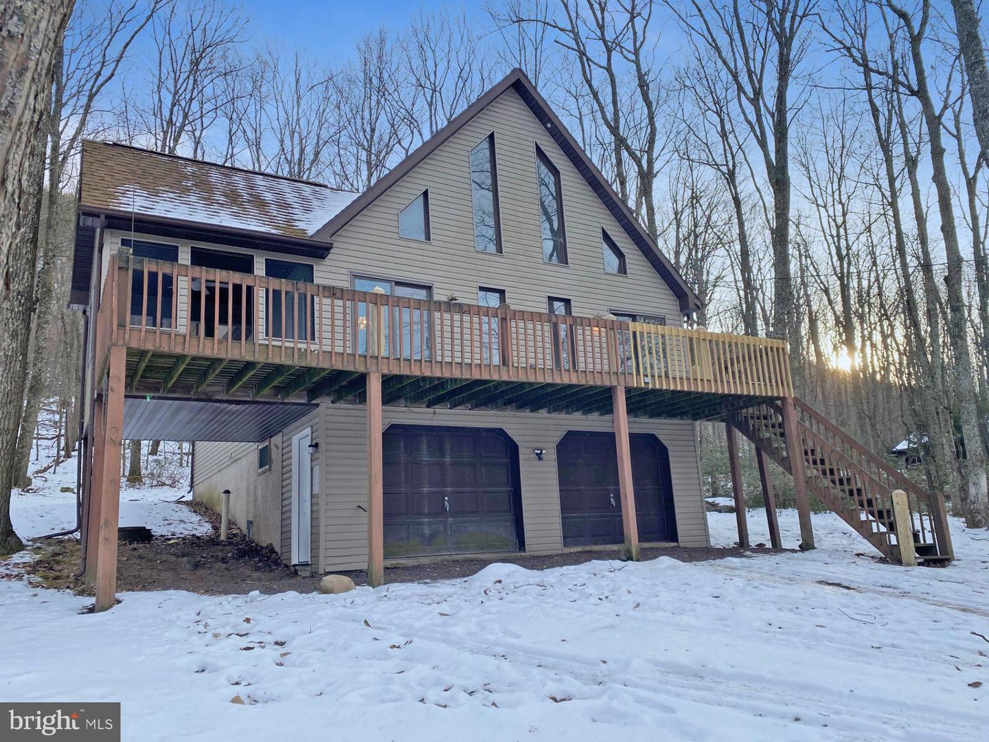 135 Buck Ridge Dr Property Photo