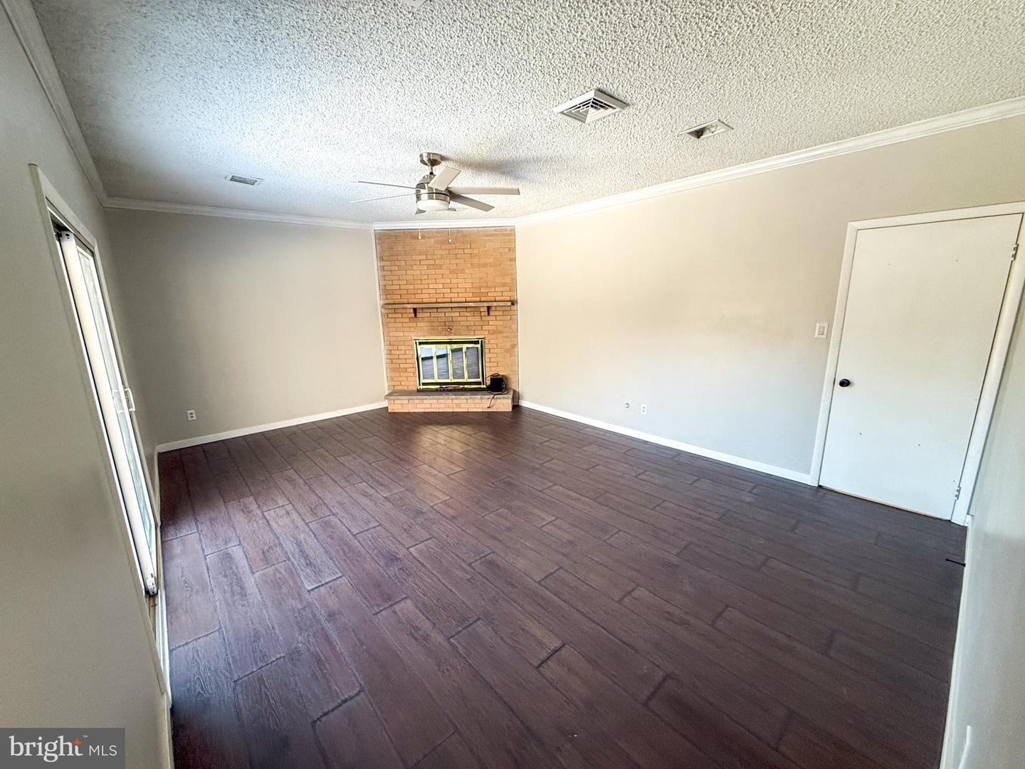 1 Circle Dr Property Photo 16