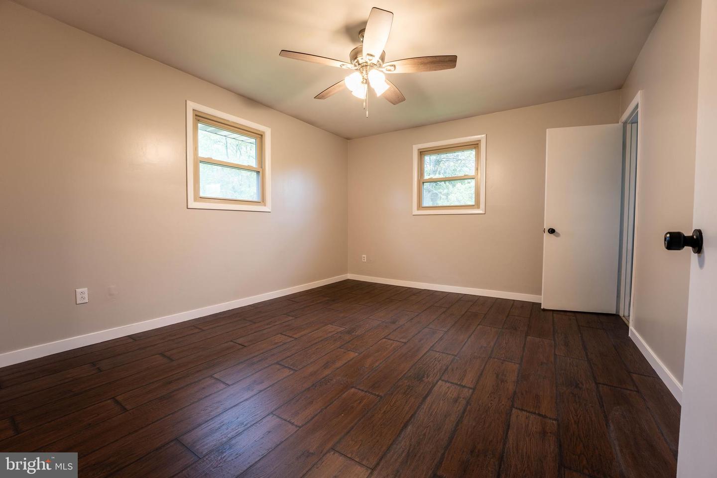 1 Circle Dr Property Photo 23