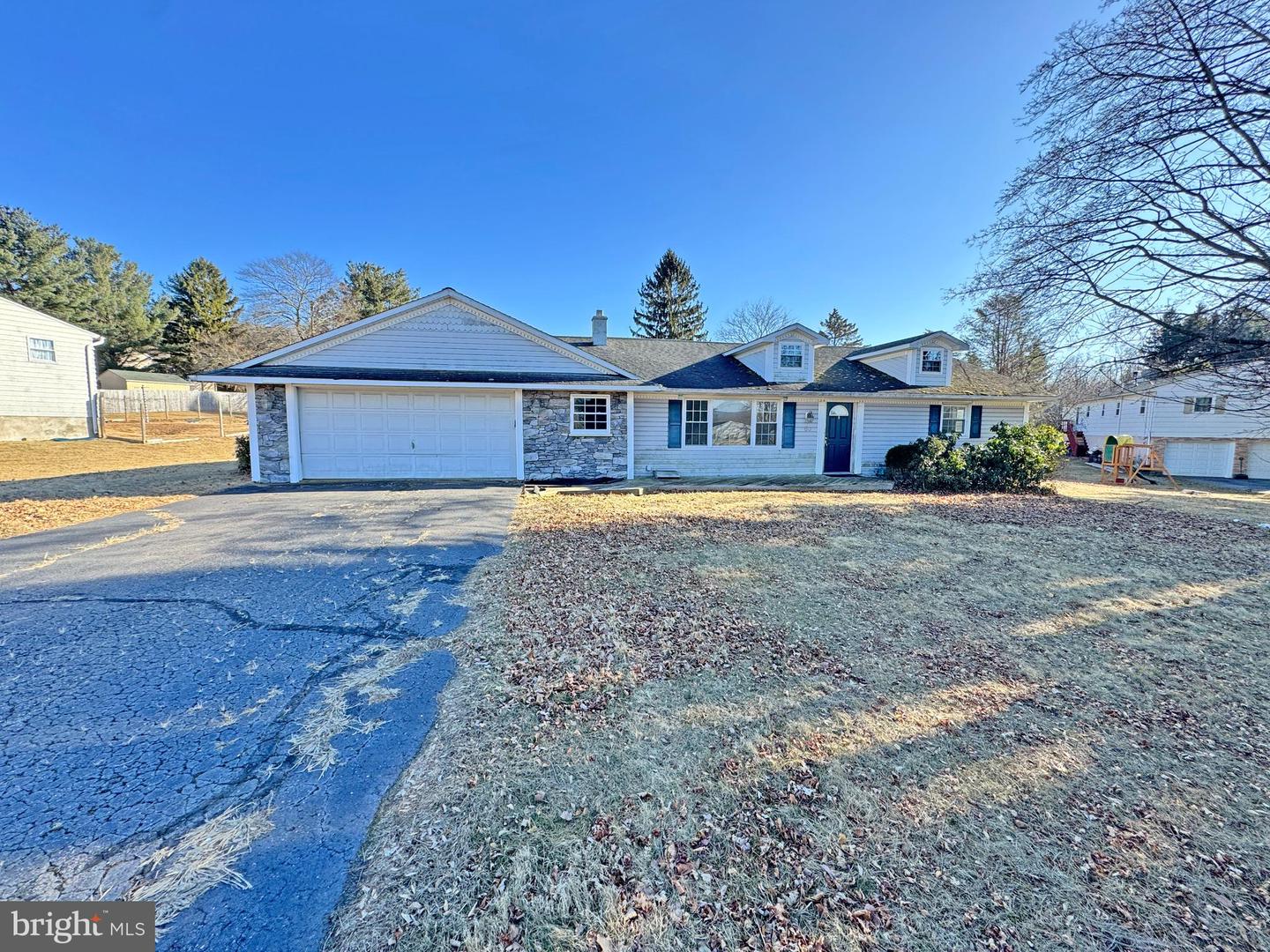 50 Red Maple Ave Property Photo