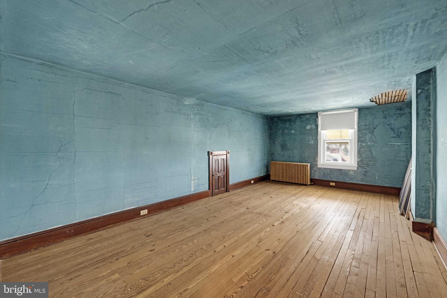 662 N Vine St Property Photo 26