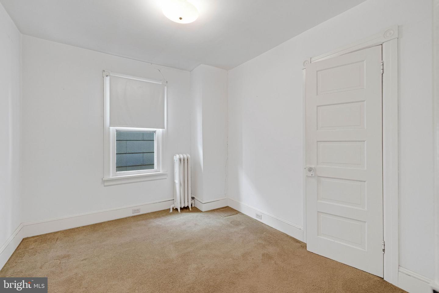 662 N Vine St Property Photo 44