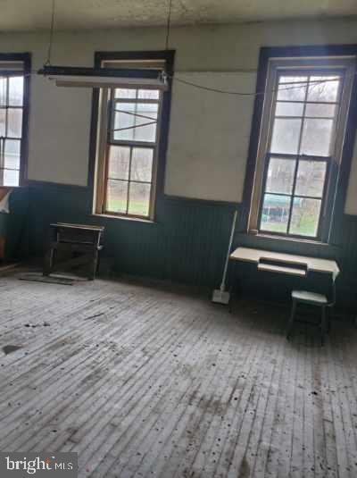 710 Main St Property Photo 14