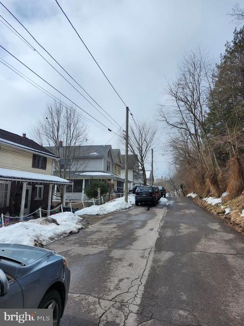 21 E Enterprise St Property Photo 5
