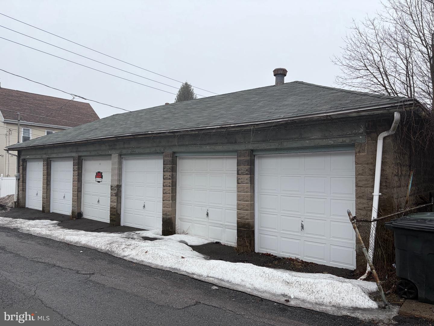 116 N Laurel St #n Property Photo 1