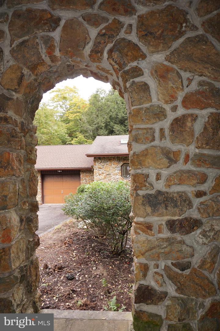 6760 Bear Creek Blvd Property Photo 16