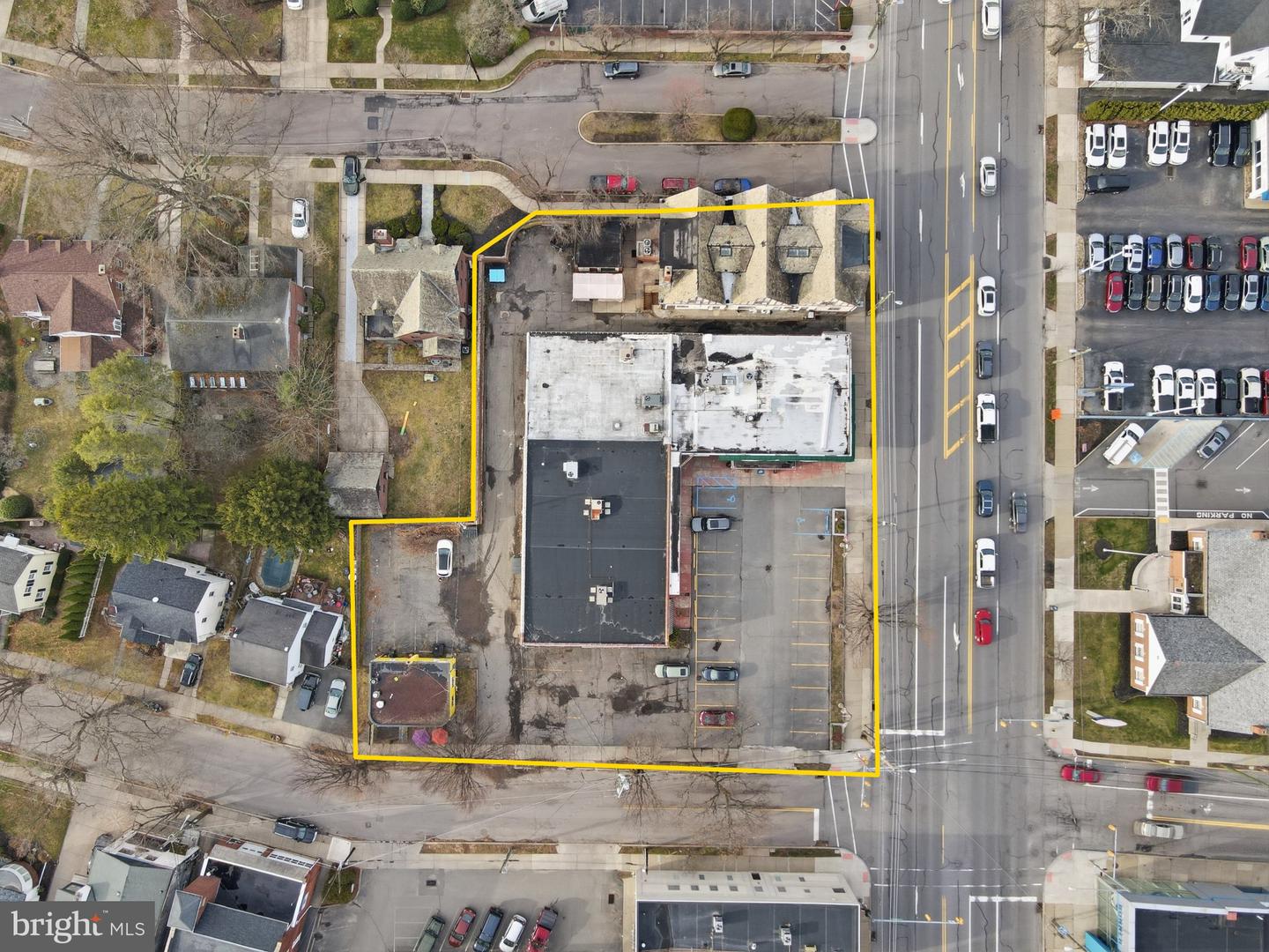 651 Wyoming Ave Property Photo 1