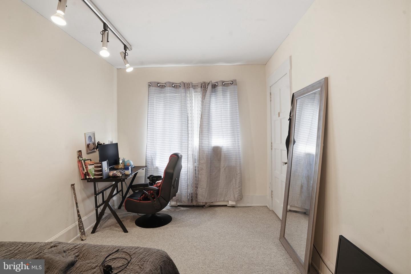 651 Wyoming Ave Property Photo 22