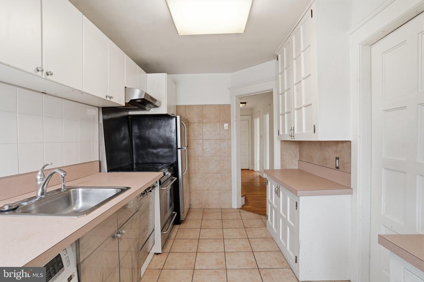 651 Wyoming Ave Property Photo 57