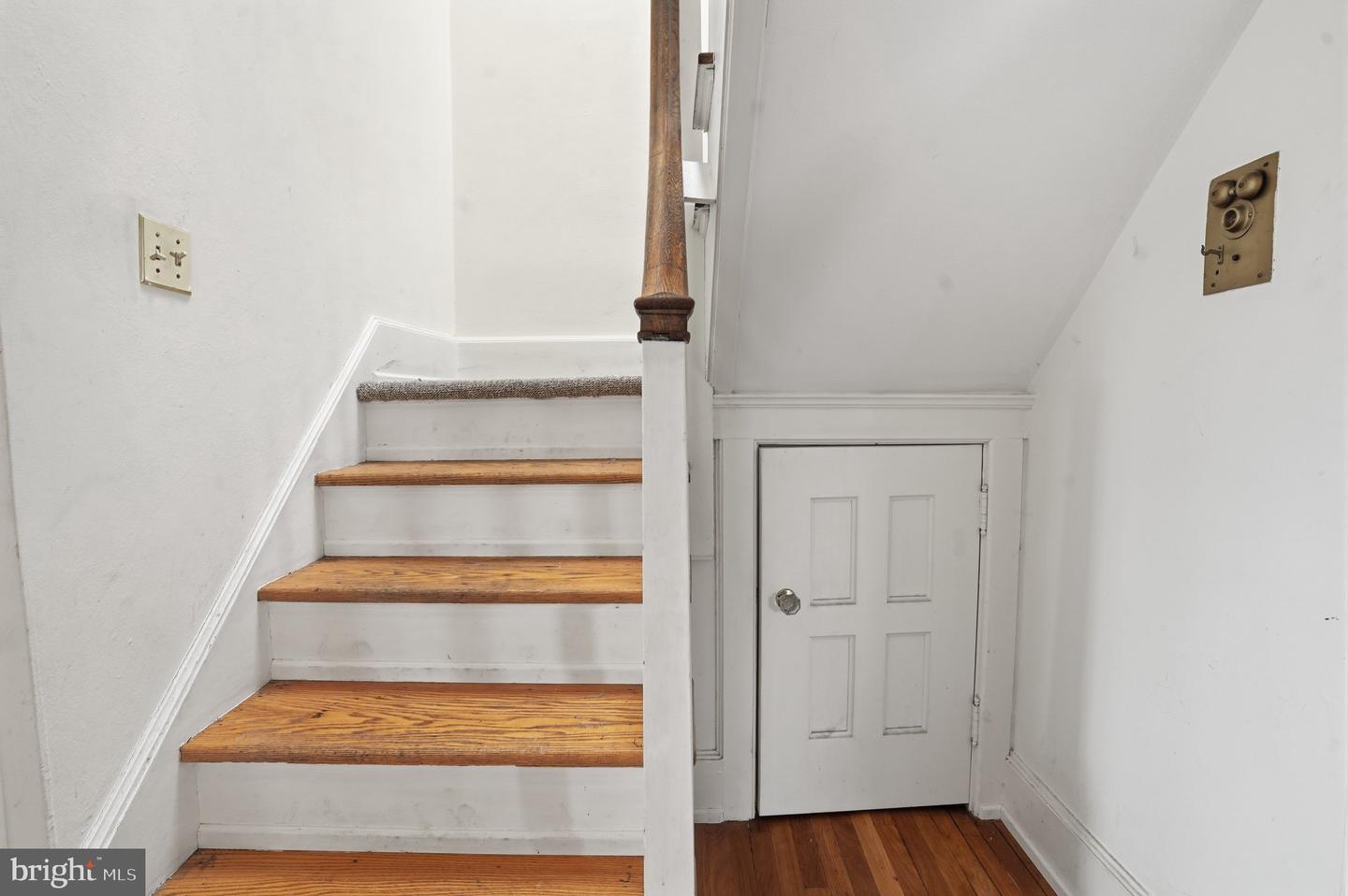 651 Wyoming Ave Property Photo 61