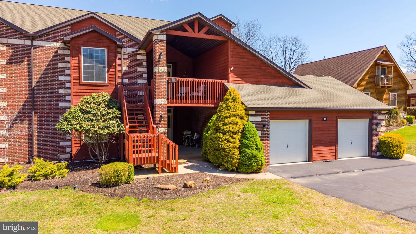 40 SUGARLOAF LN #1603 Property Photo 1
