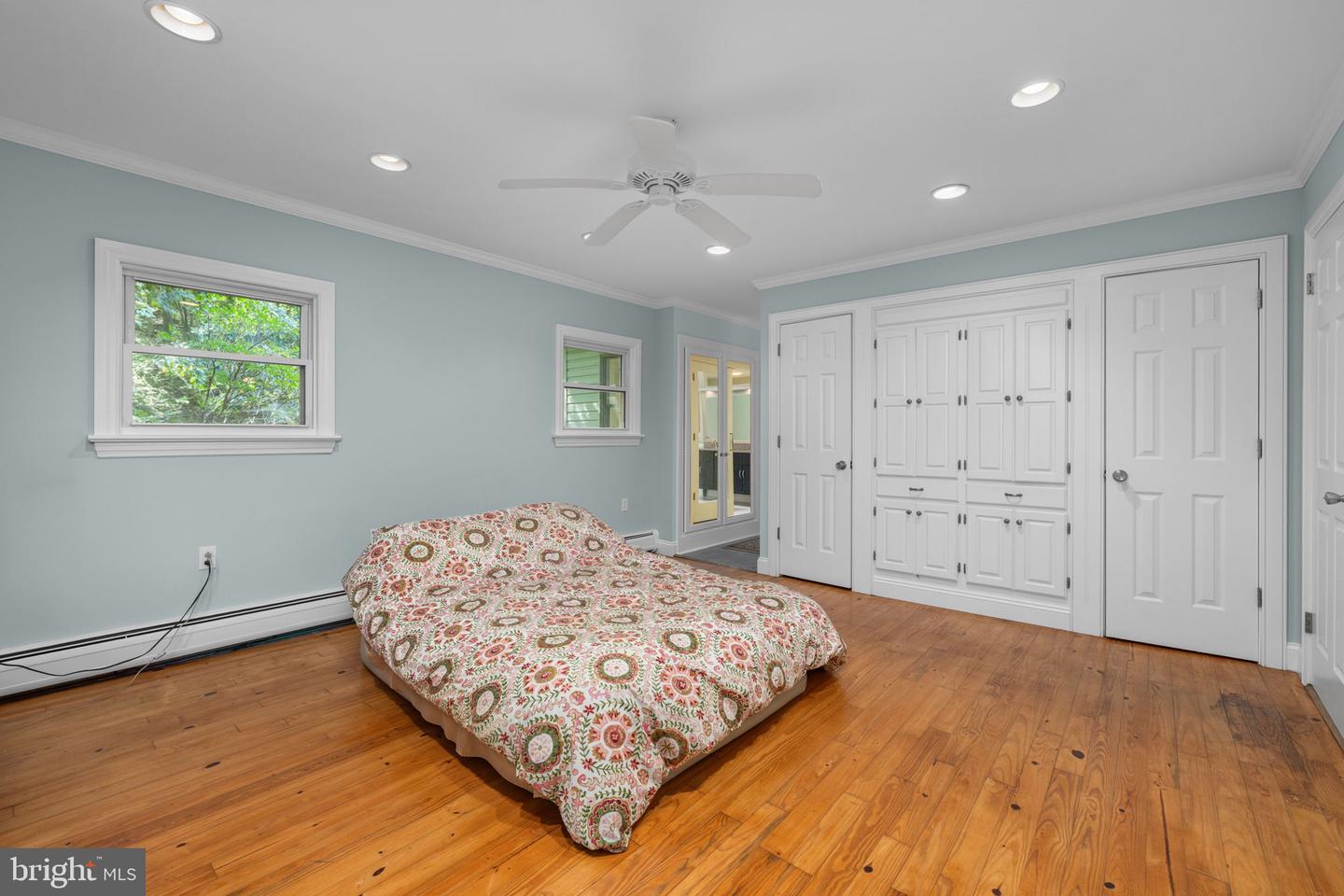 Short Ln Property Photo 23