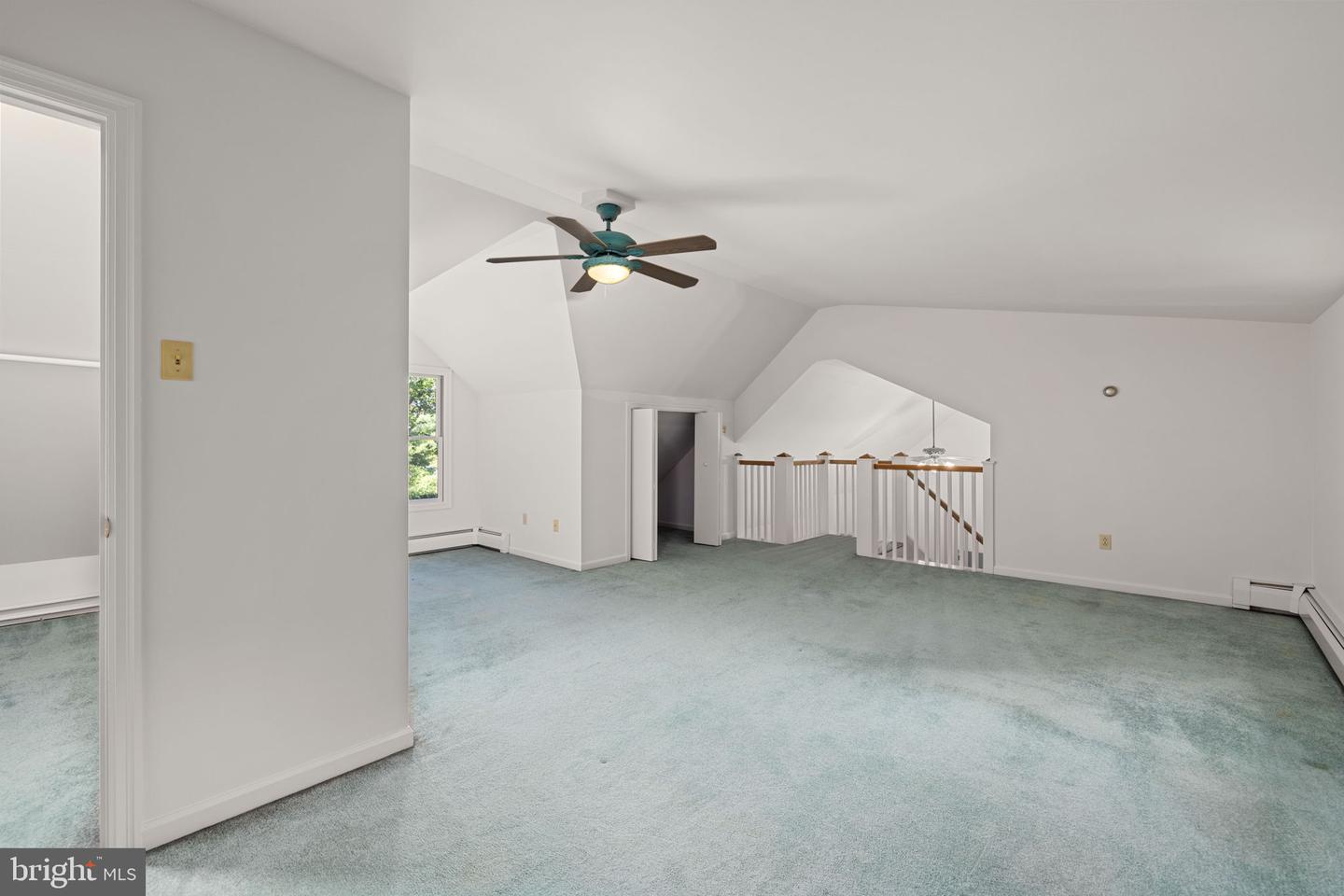 Short Ln Property Photo 35