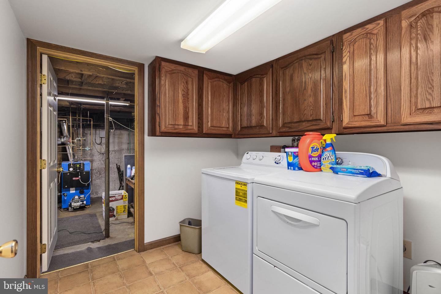 Short Ln Property Photo 42