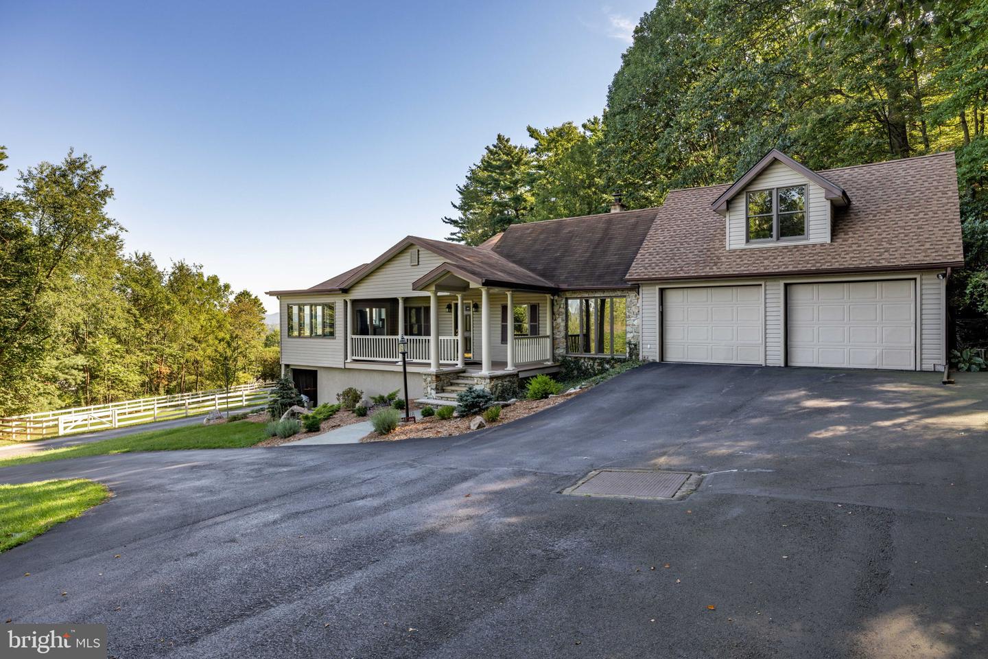 Short Ln Property Photo 44