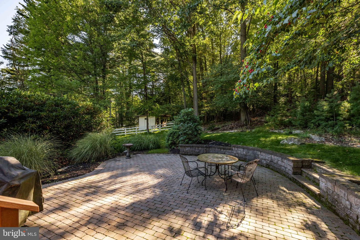 Short Ln Property Photo 50